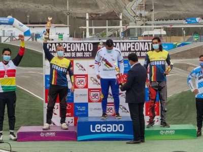 Bolivia conquista un oro, dos platas y un bronce en el Panamericano de BMX - La Razón | Noticias de Bolivia y el Mundo