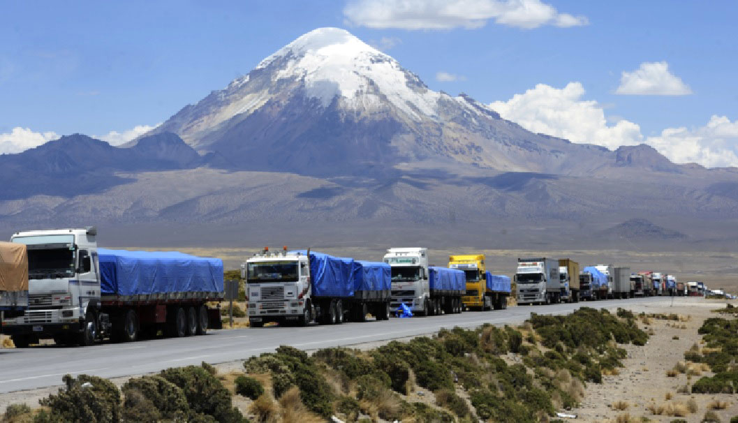 El transporte terrestre a Arica es el más caro de la región - La Razón |  Noticias de Bolivia y el Mundo