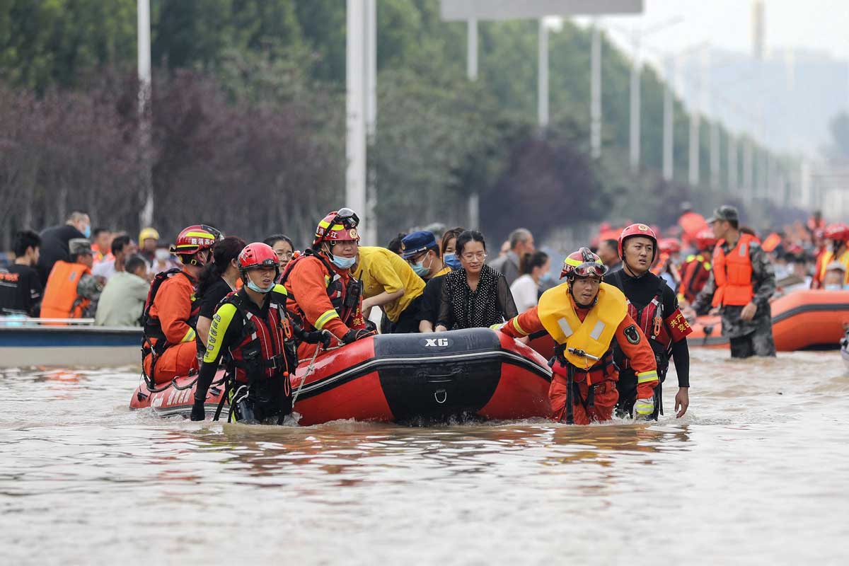 Nuevas inundaciones anegan el centro de China en medio de avance de tifón -  La Razón | Noticias de Bolivia y el Mundo