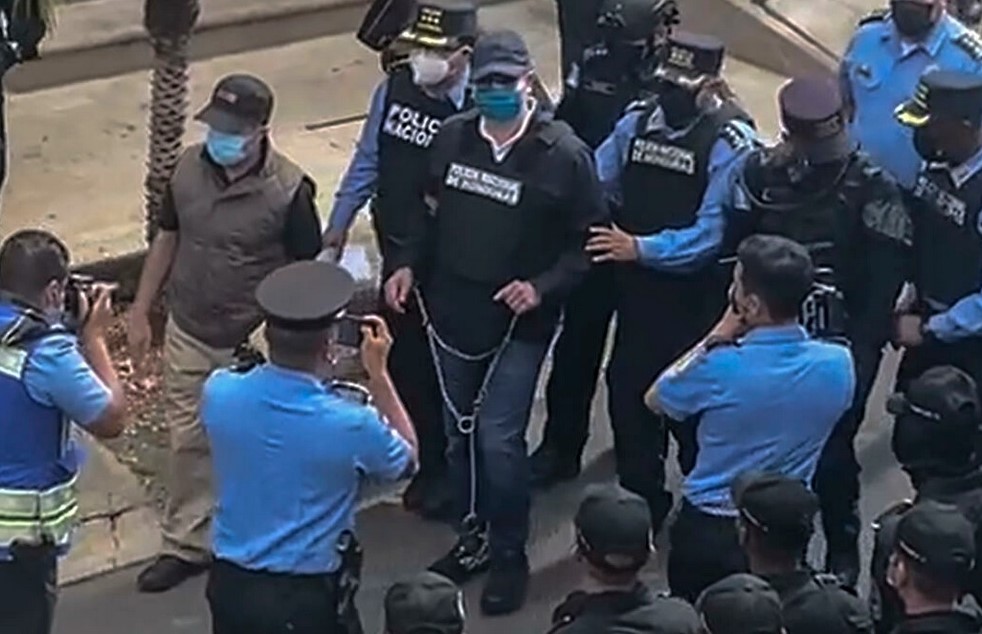 Expresidente de Honduras detenido tras pedido de extradición de EEUU - La Razón | Noticias de Bolivia y el Mundo