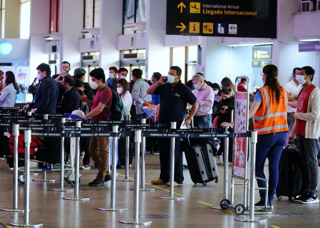 Guayana sistematiza control a pasajeros en aeropuerto por cocaína.