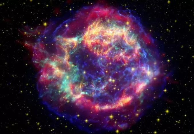 Imagen en falso color del remanente de supernova Cassiopeia A. Foto: NASA.