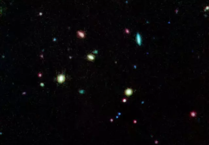 Imagen tomada con MIRI, el Instrumento de Infrarrojo Medio desarrollado por un consorcio europeo en el que participó el Centro de astrobiología (CAB), CSIC-INTA, e instalado en el Telescopio Espacial James Webb. Foto: NASA.