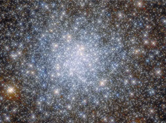 Cúmulo globular NGC 6638. Foto: ESA.