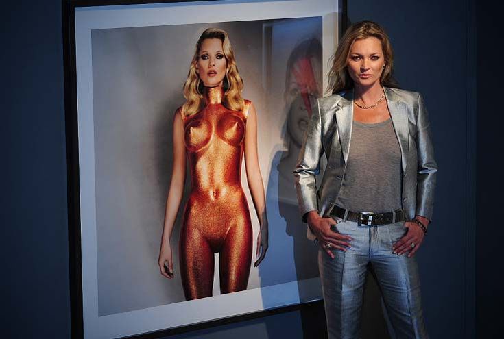 La exmodelo Kate Moss busca reinventarse como icono del bienestar. Foto: AFP.