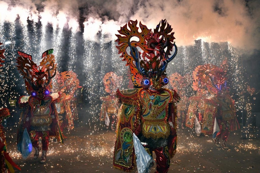 Una de las danzas más aplaudidas en el Carnaval de Oruro: la Diablada. Foto: Archivo La Razón.