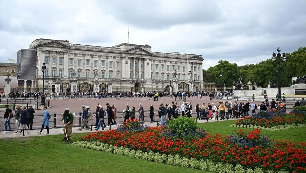 El Palacio de Buckingham, en Londres, en una imagen del 15 de septiembre de 2022. Foto: AFP.