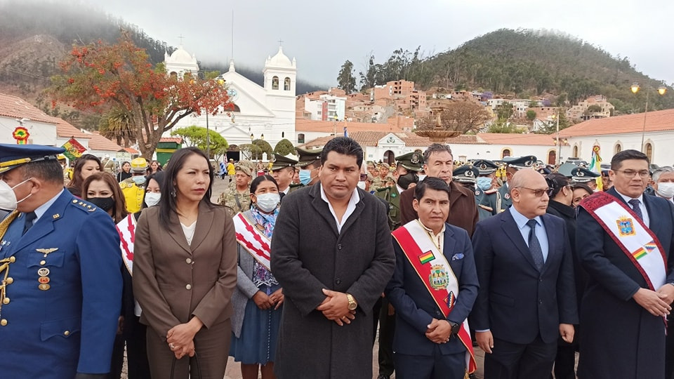 La Delegación para el Bicentenario saludó a las autoridades departamentales en homenaje a la ciudad de Sucre. Foto: ABI.