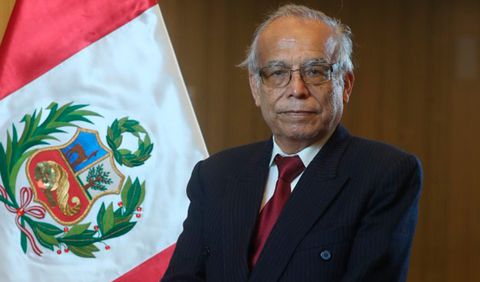 OEA hace un llamamiento al diálogo en Perú tras la dimisión de Torres.