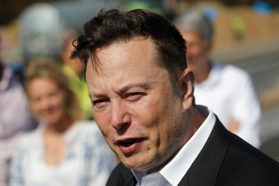 El multimillonario Elon Musk lanzó al mercado la nueva fragancia Burnt Hair. Foto: AFP.