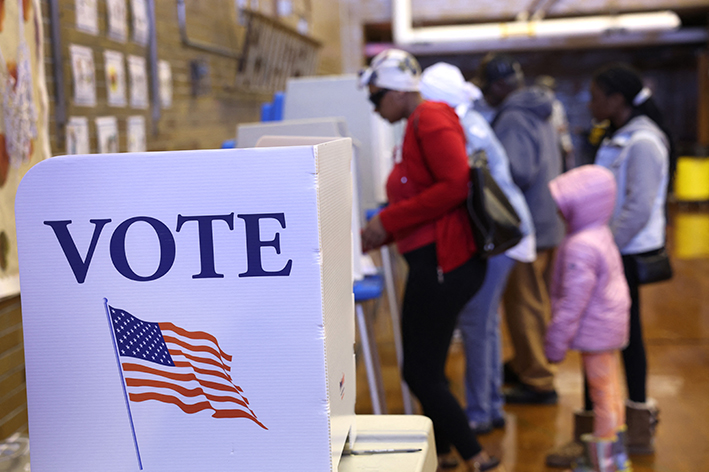 Más de 45 millones de personas han votado de forma anticipada en al menos 47 estados.