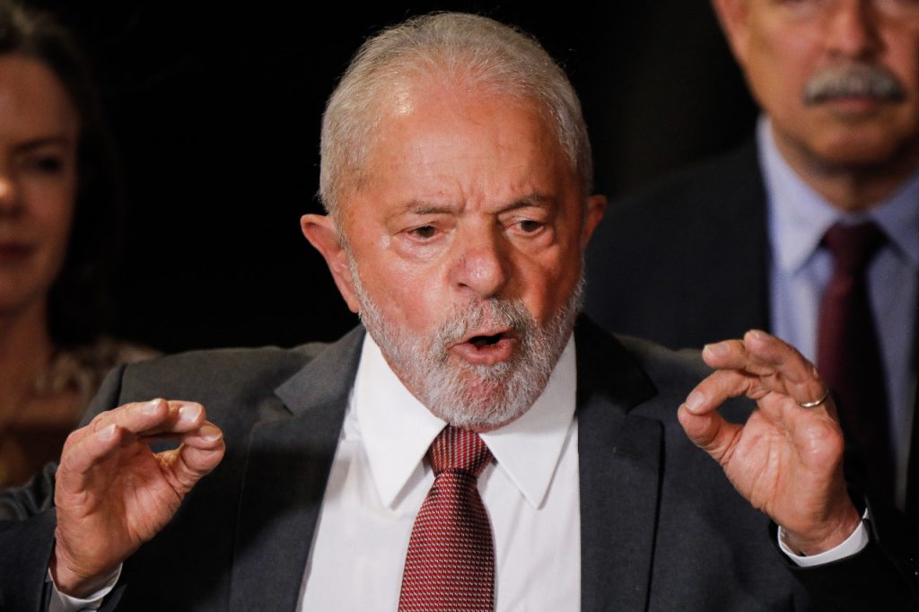 Lula dice ante Sullivan que su visita a EEUU puede dificultarse.