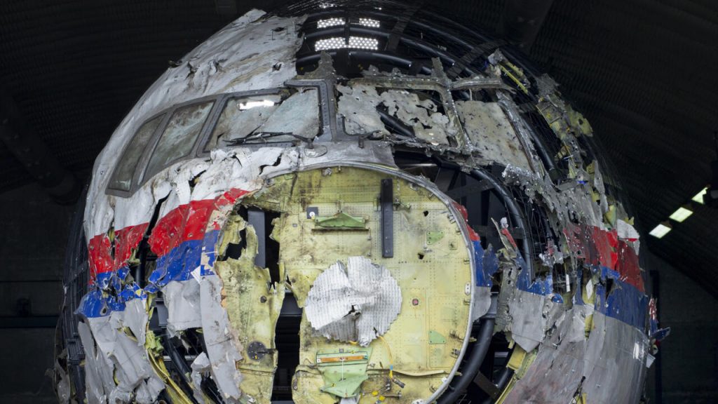Un tribunal neerlandés emitirá el jueves su veredicto en el juicio contra cuatro hombres por el derribo del vuelo MH17 de Malaysia Airlines sobre Ucrania en 2014. Foto: AFP.