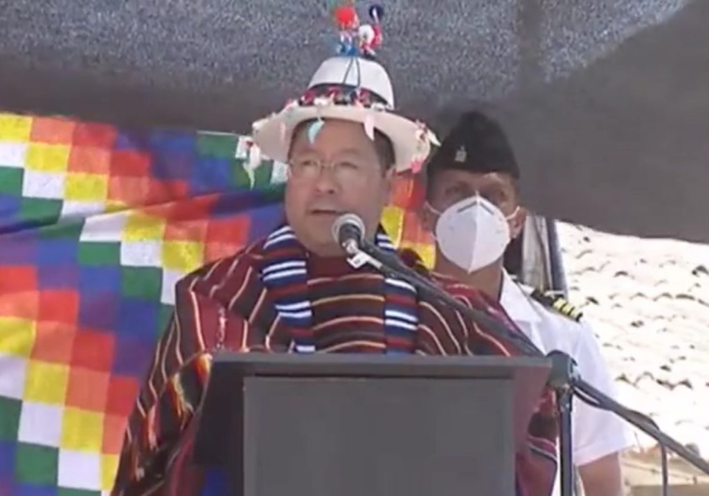 El presidente participó este domingo del aniversario de la Federación de Campesinos de Chuquisaca.