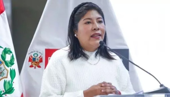 La Fiscalía de Perú abrió una investigación preliminar contra la ministra de Cultura, Betssy Chávez, por diferentes delitos.