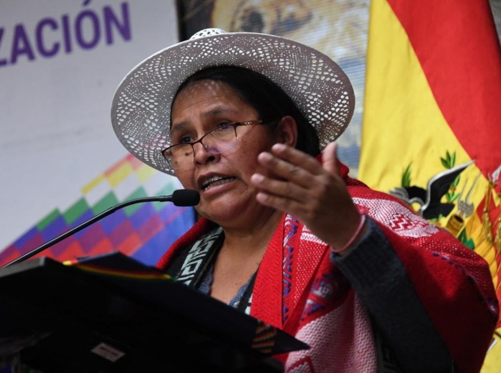 La Ministra de Culturas da detalles del encuentro en La Paz. Foto: ABI.