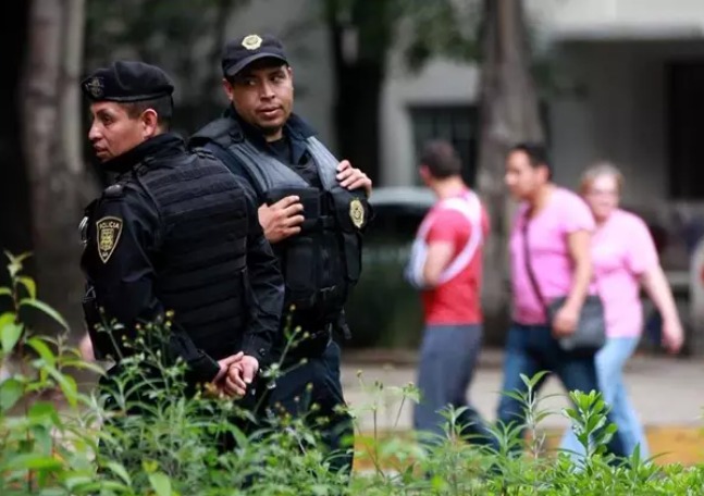 Muere un niño de dos años tras recibir un disparo en Toluca, México.