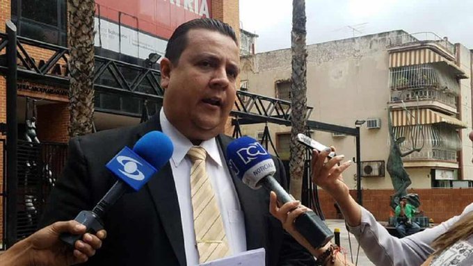 Juicio a activista de DDHH acusado de 'terrorismo' en Venezuela.
