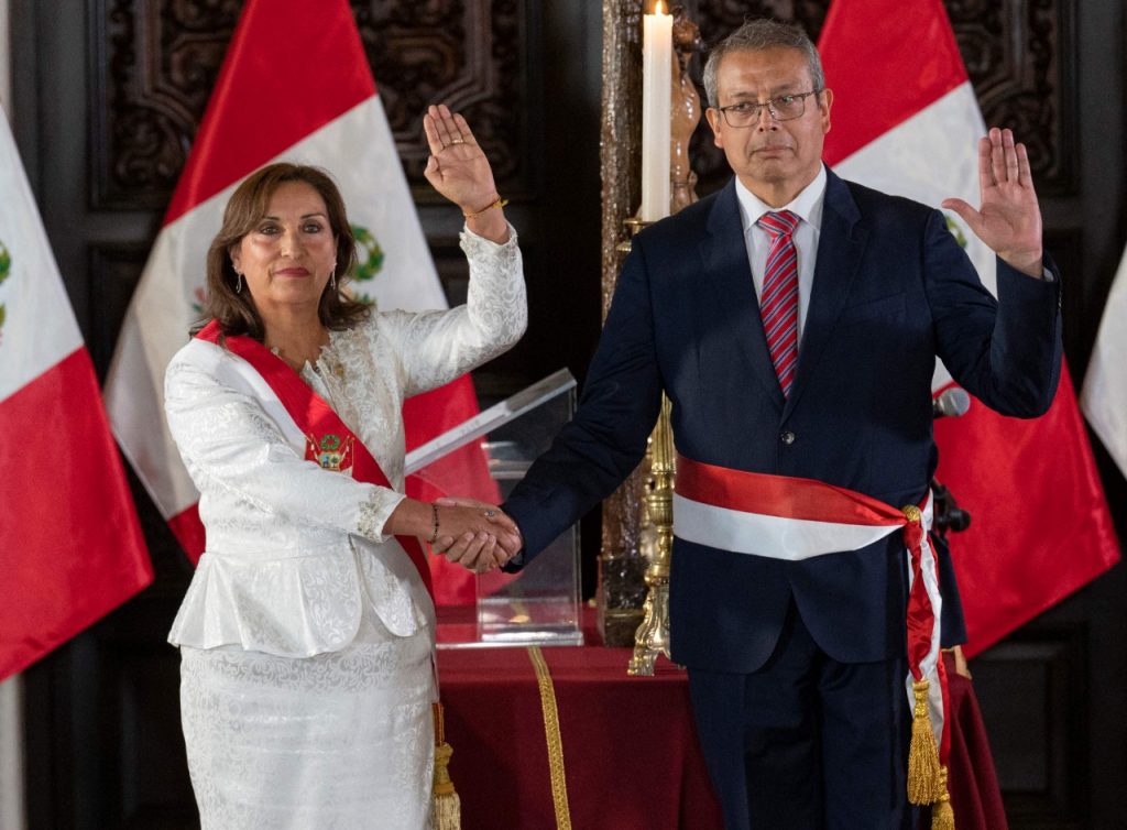 El primer ministro de Perú hace un llamamiento al diálogo.