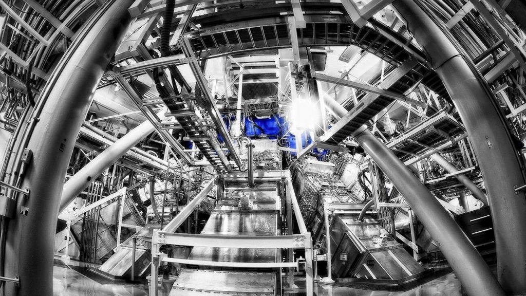 Instalación NIF (National Ignition Facility), el proyecto de fusión inercial que trata de demostrar la viabilidad de la fusión nuclear como fuente de energía. Foto: Rtve.