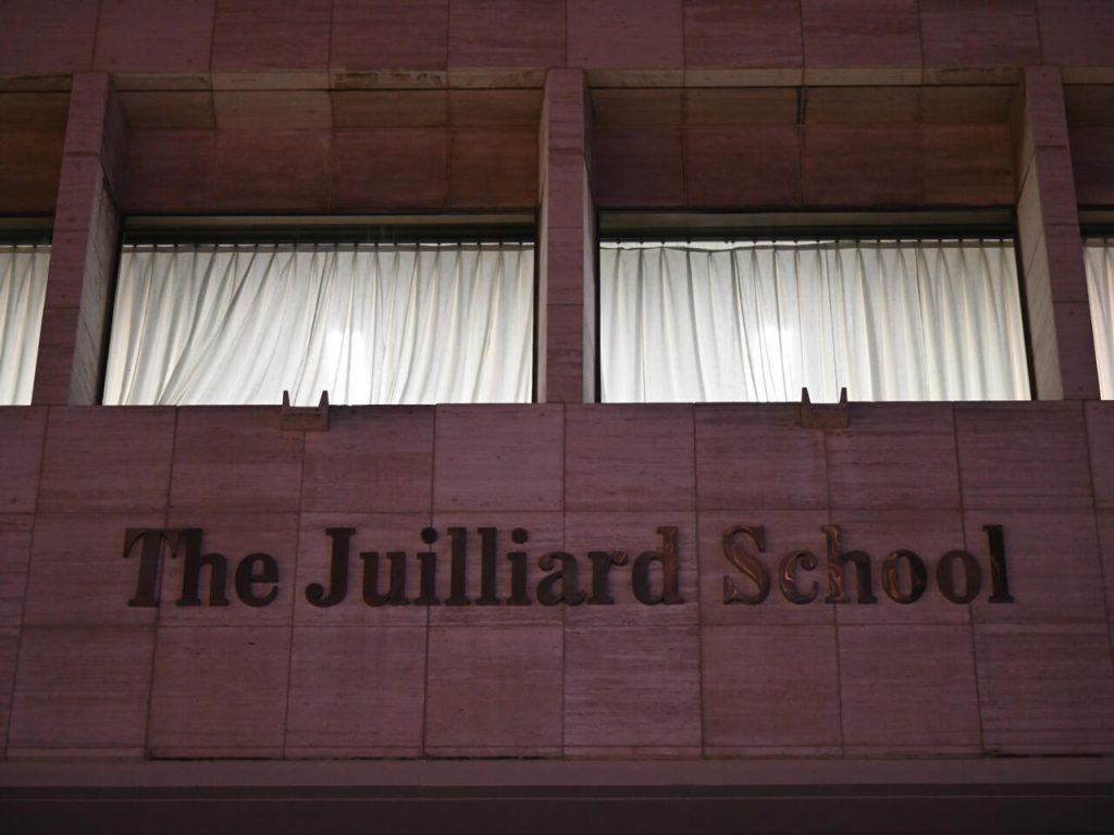 La prestigiosa escuela de artes escénicas Juilliard de Nueva York se ha visto sacudida por acusaciones de conducta sexual inapropiada. Foto: AFP.