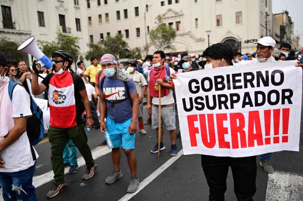 Protestas contra nuevo gobierno en Perú podrían reactivarse en enero.