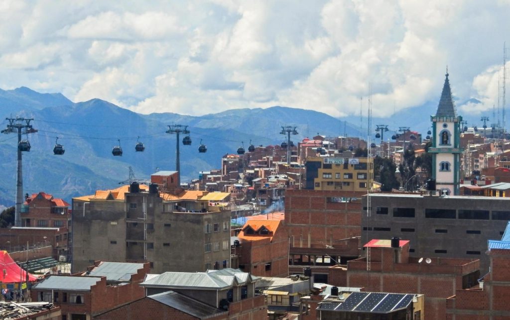 Para de la ciudad de El Alto colindante con La Paz, con baja contaminación.