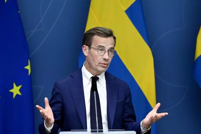 Dimite el secretario de Estado nombrado por el primer ministro sueco por pescar anguila de forma ilegal.