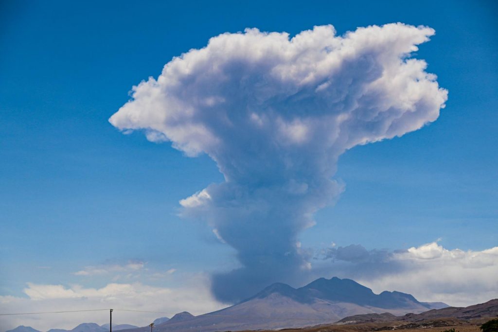 El volcán Láscar es considerado el más activo del norte de Chile. Foto: AFP