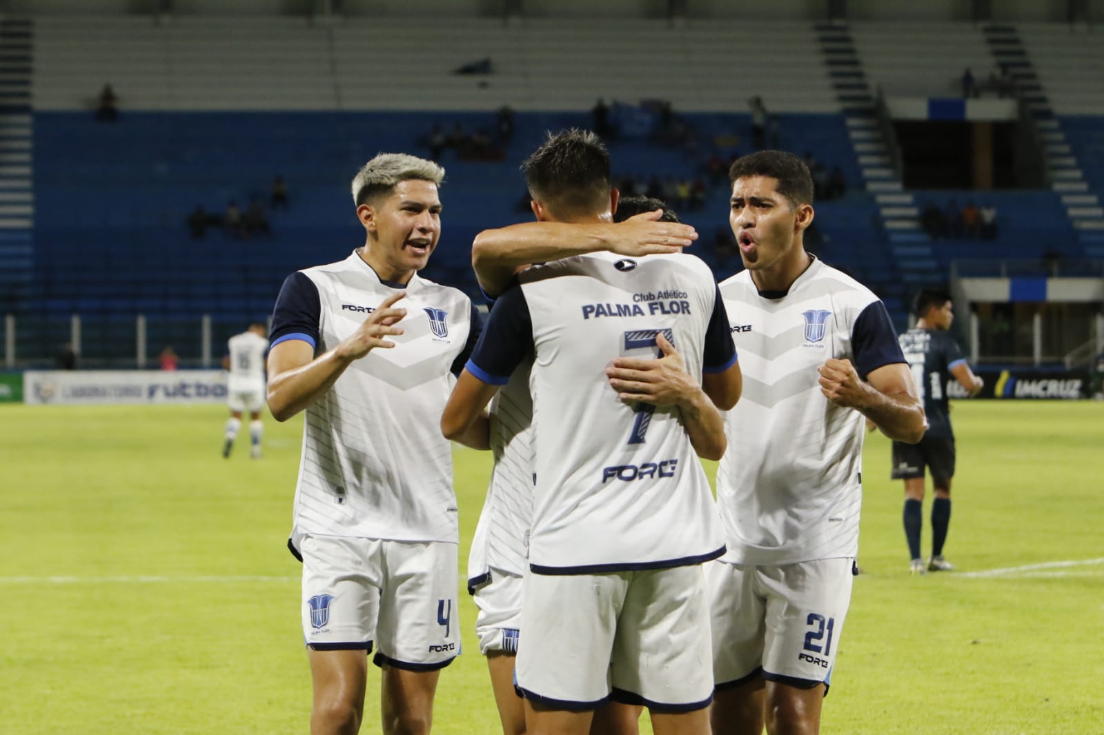 90+10' ¡Final del partido! Aurora venció a Atlético Palmaflor fuera de