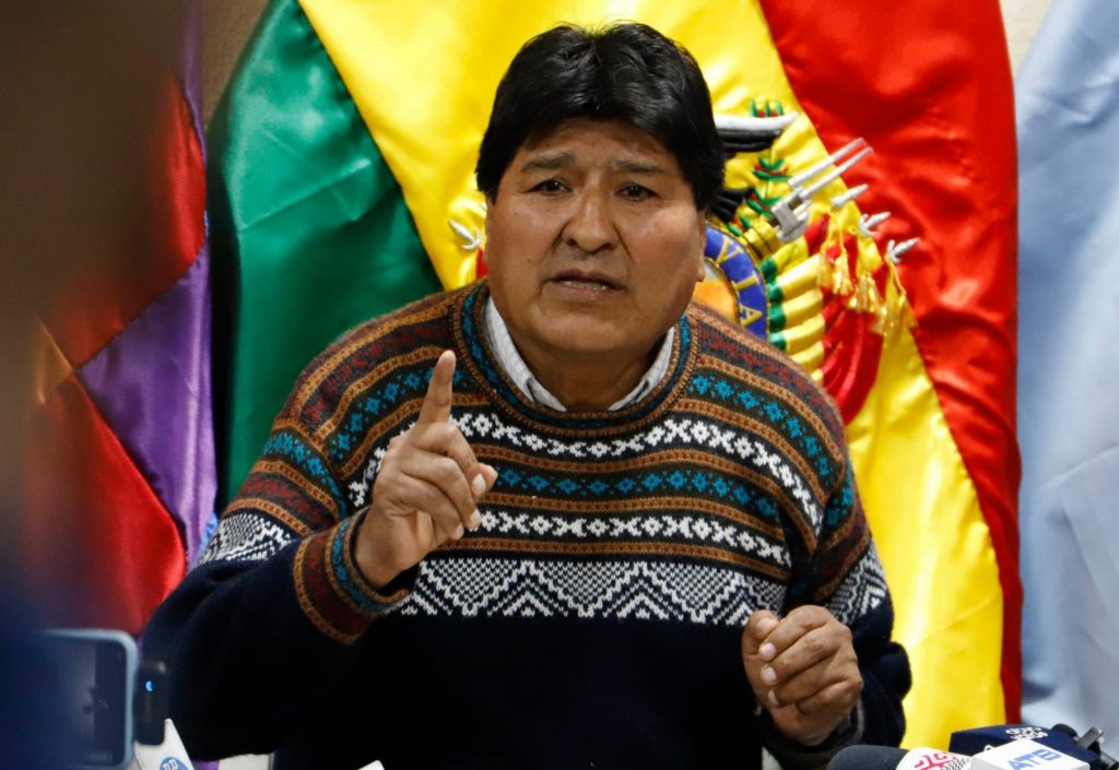Morales expresa su ‘solidaridad’ a Putin luego que la CPI pidió la captura del presidente ruso.