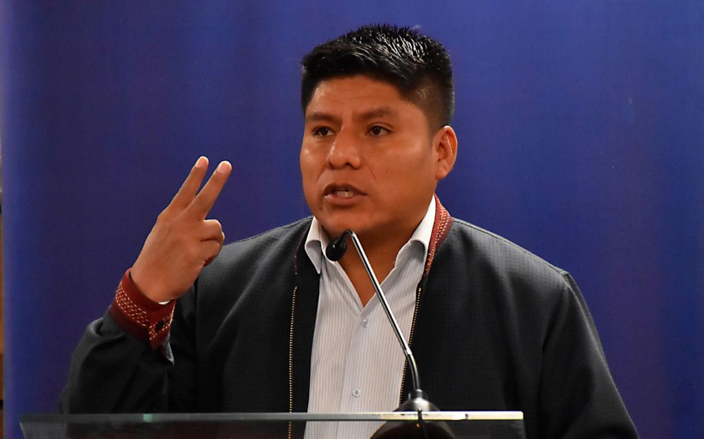 Loza sale en defensa de Morales y arremete contra Lima, le pidió inscribirse al MAS.
