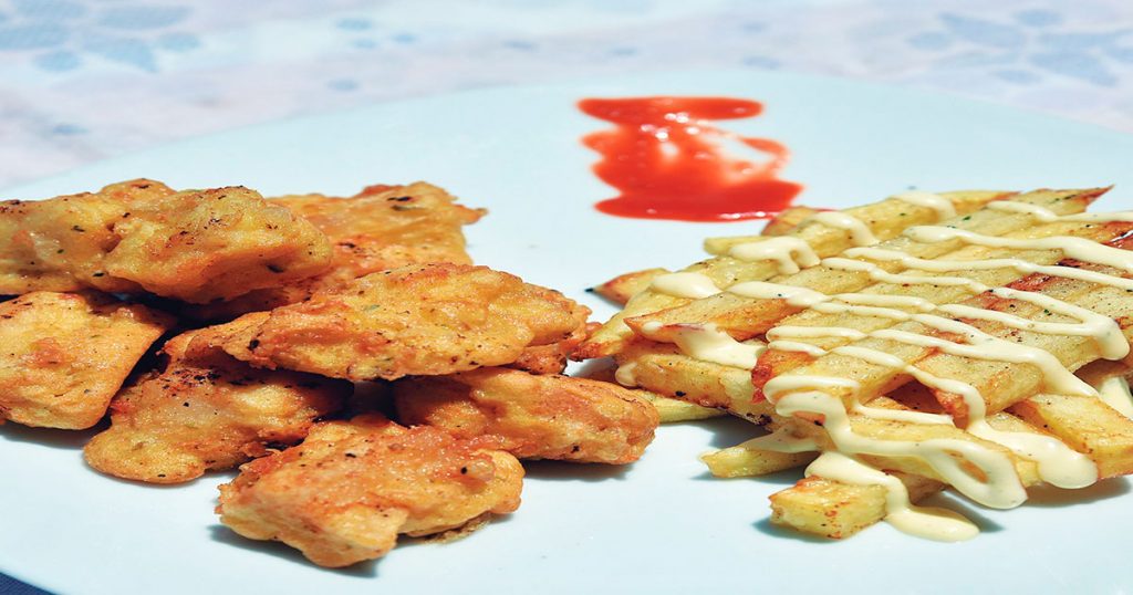 ALIMENTO. Una imagen de chicharrón en base a carne de lagarto.