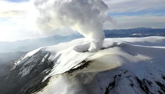 Volcan alerta a Colombia