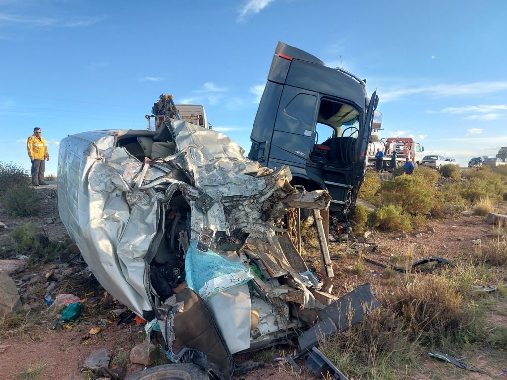 Trágico accidente deja 12 fallecidos en la carretera Oruro-Pisiga. Foto: APG