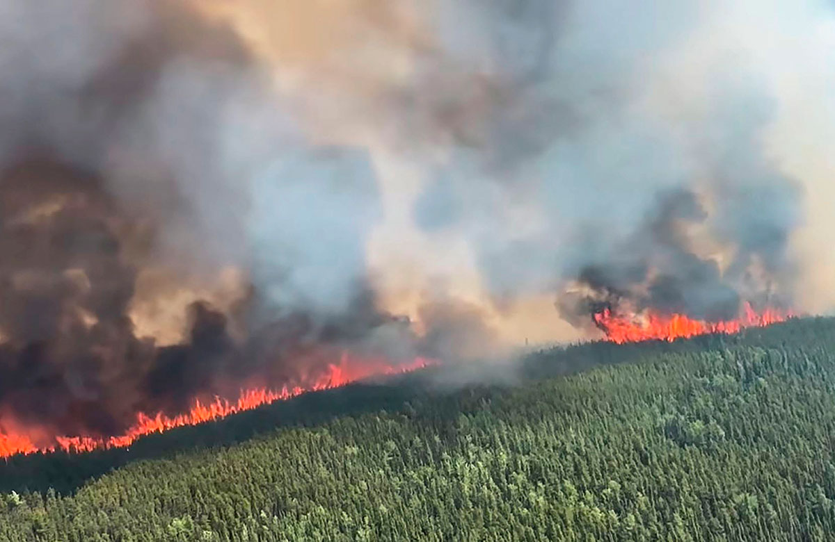 Humo de incendios forestales en Canadá alcanza EEUU y hasta Noruega