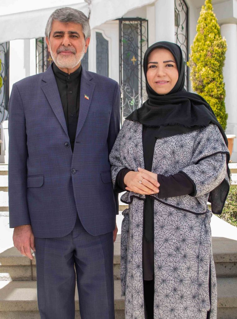 Embajador de Irán se despide de Bolivia