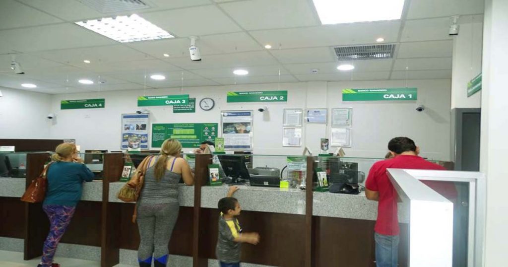 El sistema bancario boliviano registra 13,2 millones de cuentas al primer semestre de 2023.