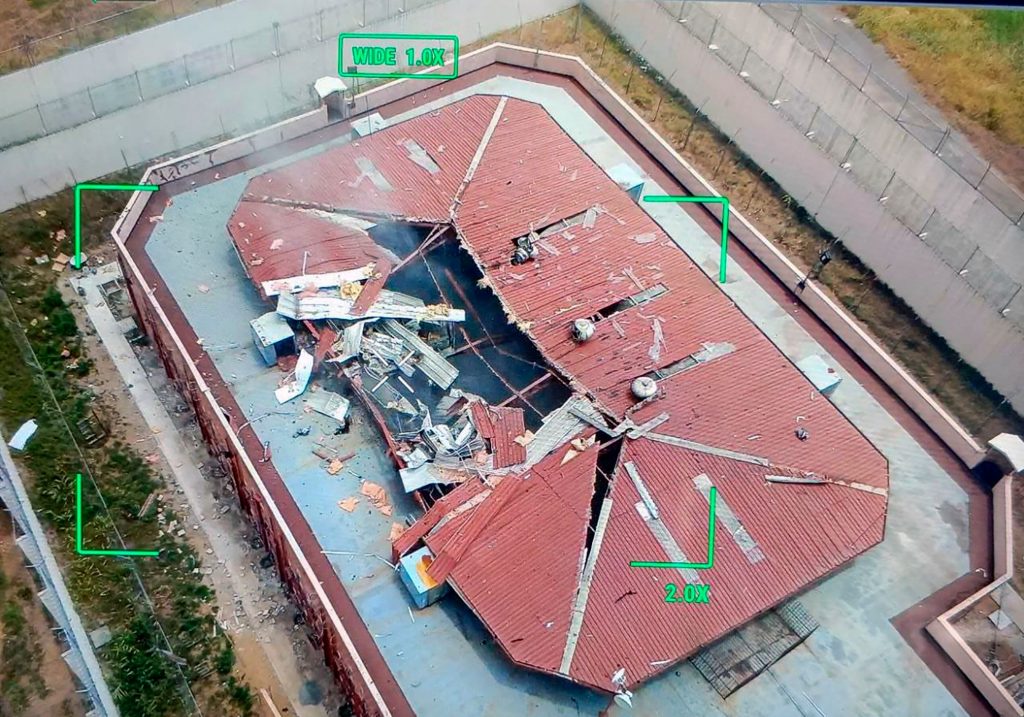 La Prisión en Guayaquil Ecuador tras el dron explosivo que detonó en el techo