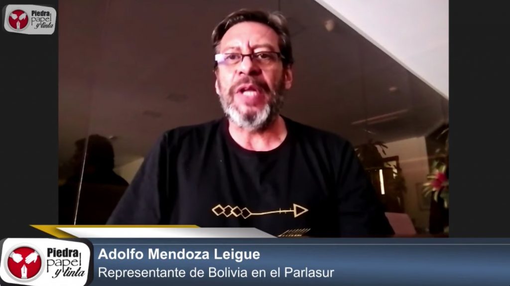 El diputado Adolfo Mendoza en entrevista en Piedra, Papel y Tinta de La Razón.