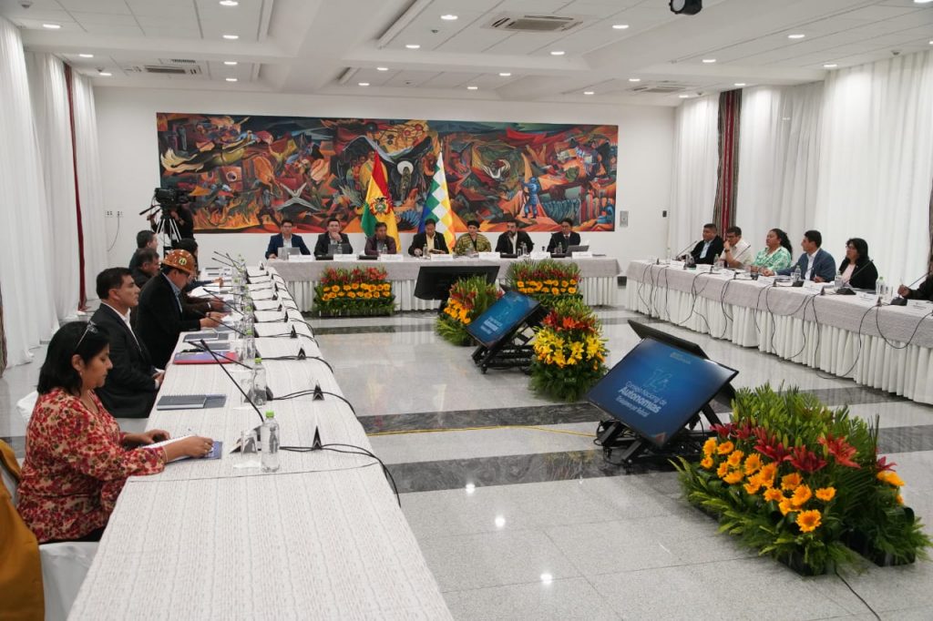 Ayer, miércoles, se realizó la decimocuarta sesión del Consejo Nacional de Autonomías.