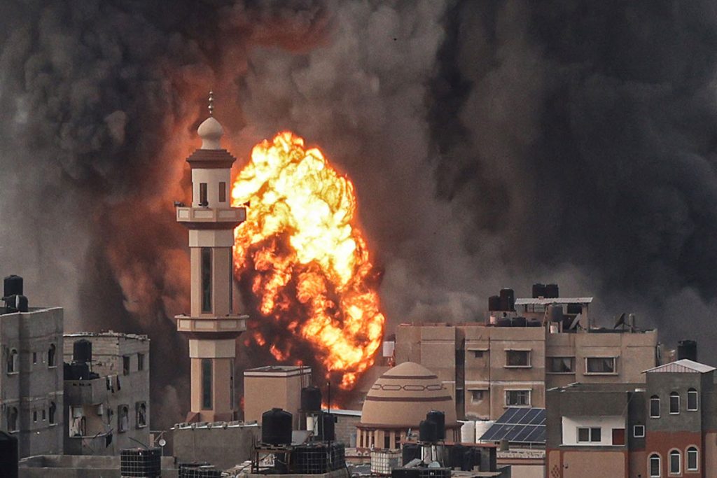gaza_explosion.jpg