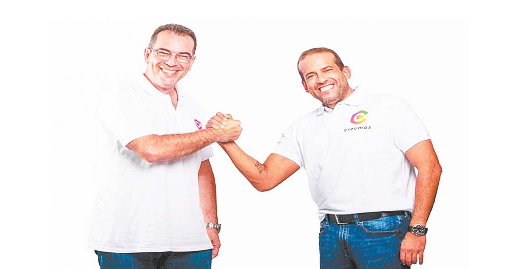 Luis Fernando Camacho y Mario Aguilera, en la campaña para las subnacionales 2021