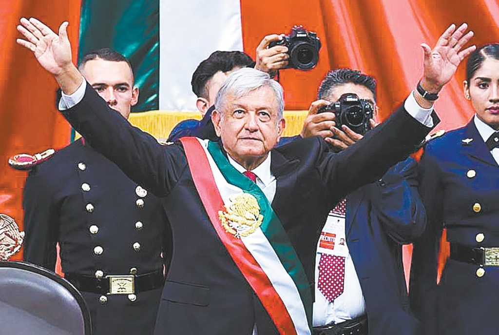 López Obrador es el primer presidente mexicano de izquierda; su aprobación llega al 66%.